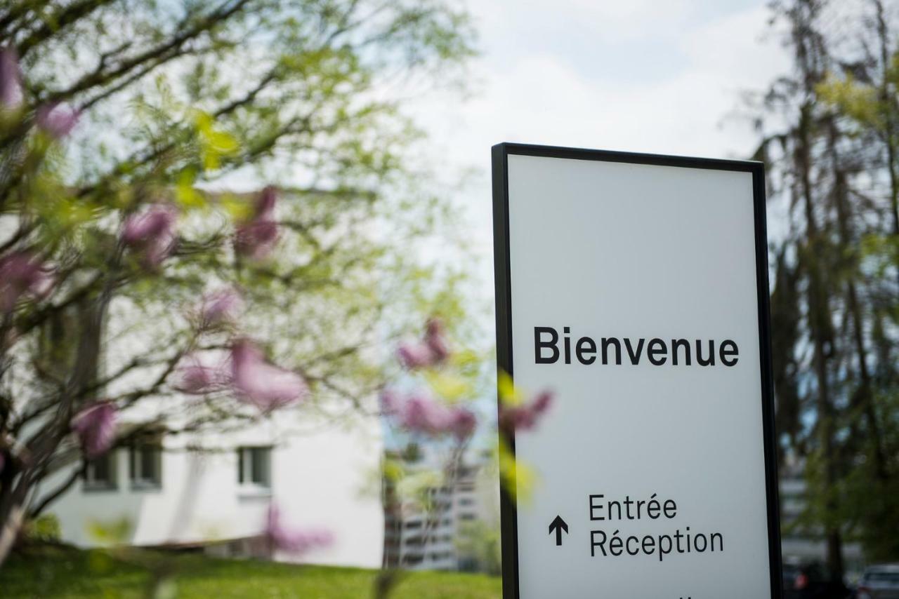 ホテル Le Domaine Villars-Sur-Glane エクステリア 写真